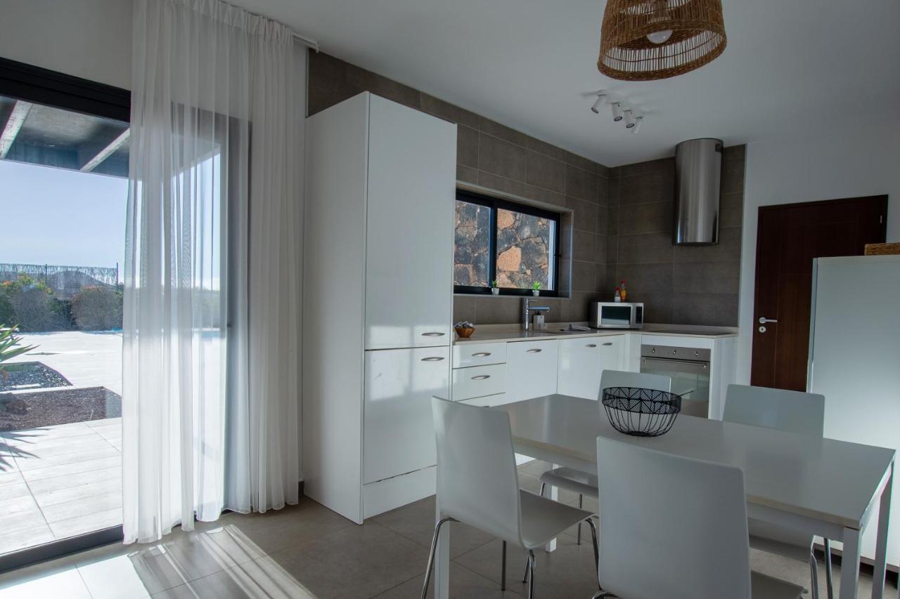 Heated & Shared Pool Villa Matriana 36B, North Shore Villas Ла-Оліва Екстер'єр фото